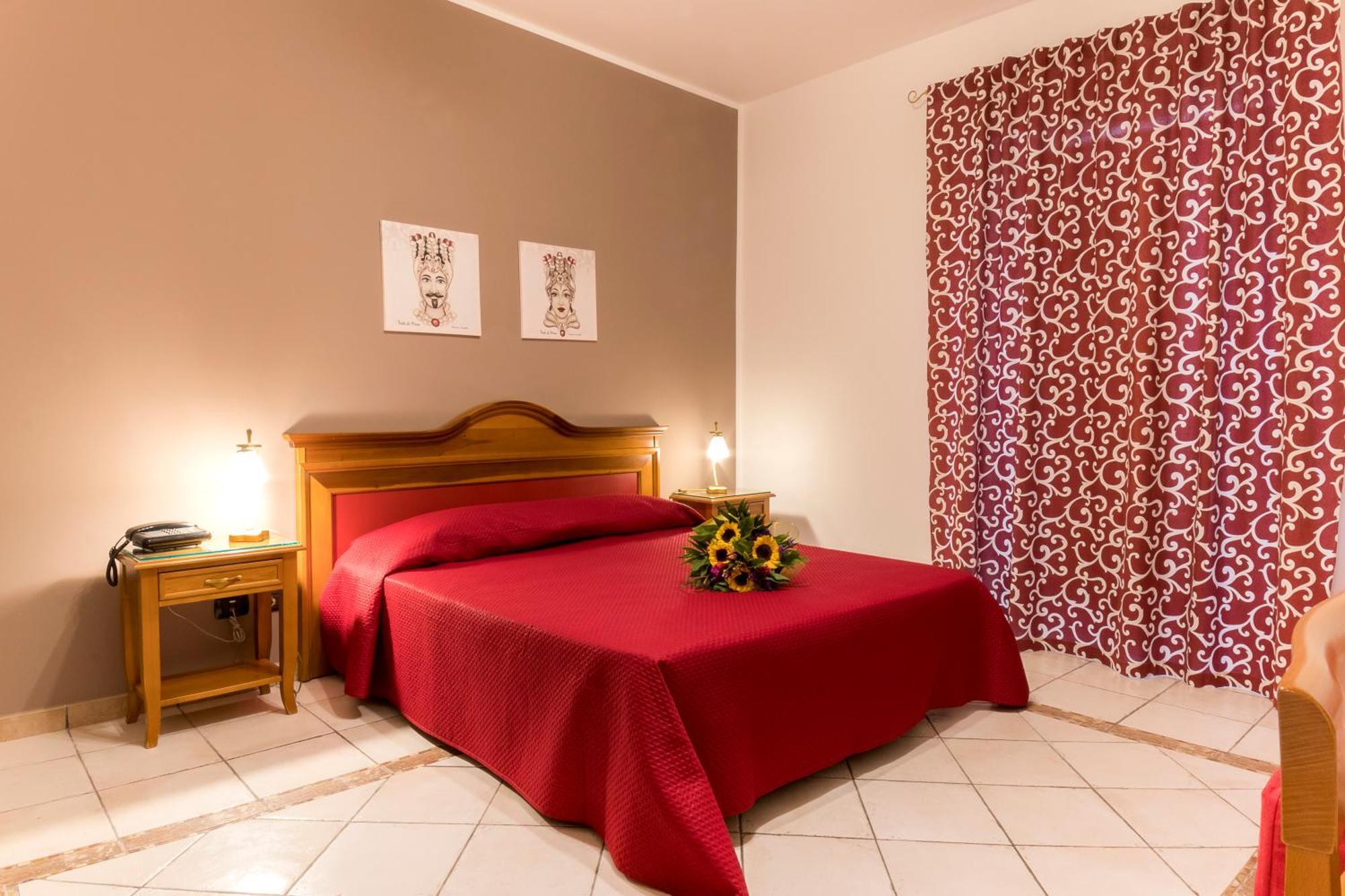 Residence Alberghiero Eolie 리파리 외부 사진
