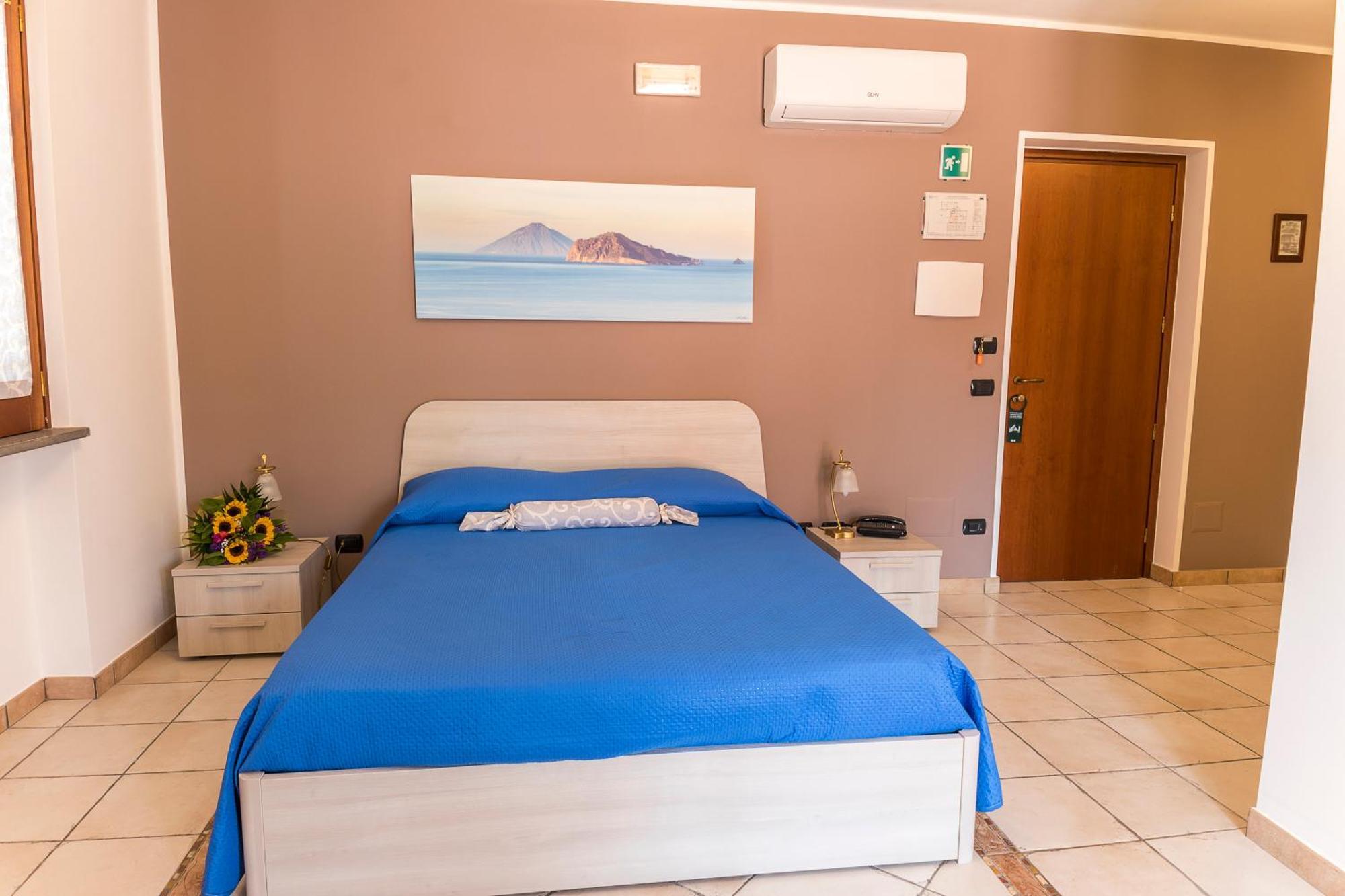 Residence Alberghiero Eolie 리파리 외부 사진