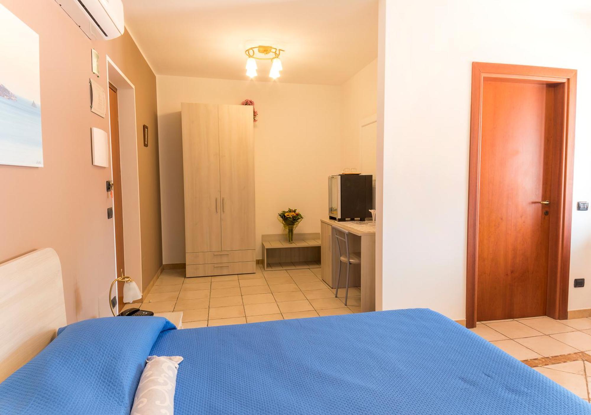 Residence Alberghiero Eolie 리파리 외부 사진