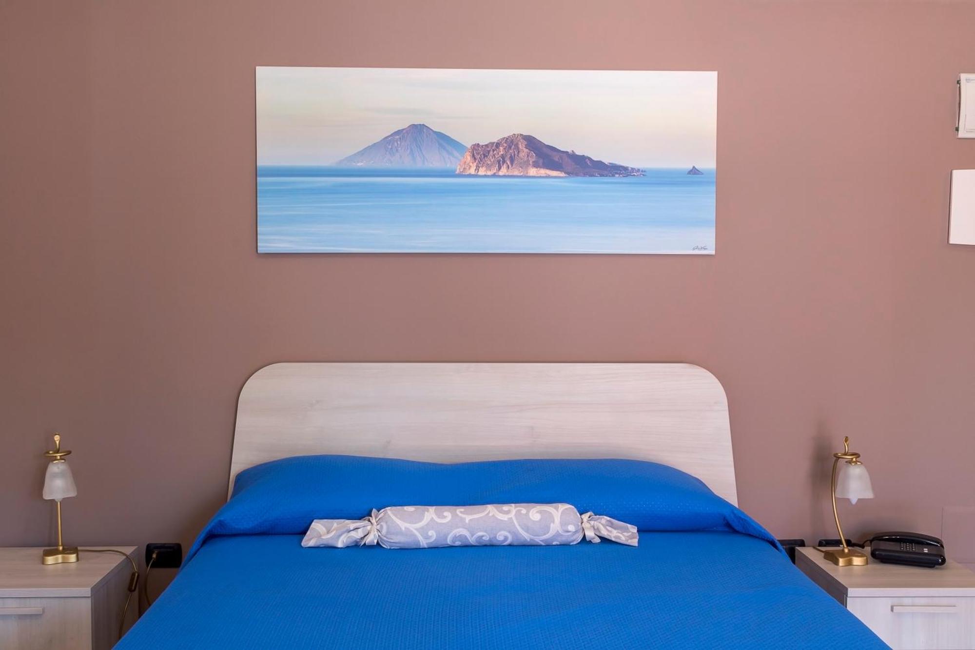 Residence Alberghiero Eolie 리파리 외부 사진