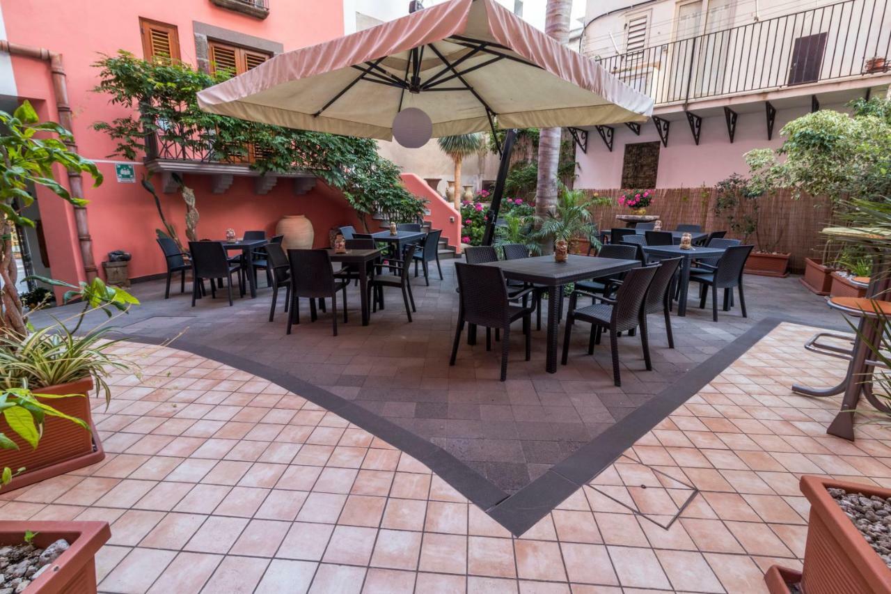 Residence Alberghiero Eolie 리파리 외부 사진